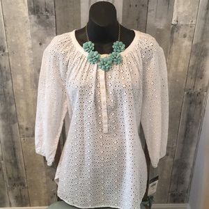 🎉SALE🎉 White Embroidered Peasant Top